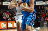 Bah�a volvi� al triunfo ante Obras