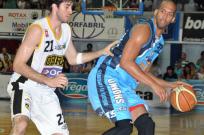 Regatas aplast� a Obras