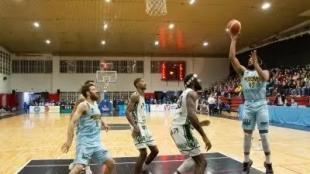 Retroceder nunca, rendirse jam�s