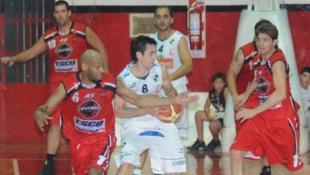 Atenas el �nico visitante