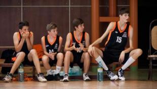 Robert Bobroczky: El ni�o de 13 a�os y 2,26 metros de altura