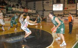 Gimnasia volvi� al triunfo aplastando a Ol�mpico