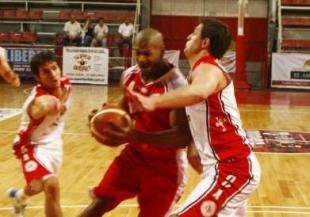 Firmat el �nico visitante