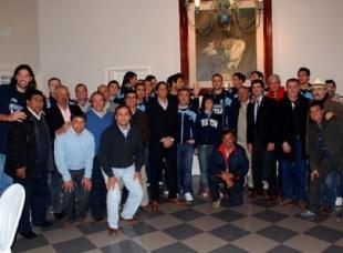 Urtubey recibi� la visita de la Selecci�n de b�squetbol