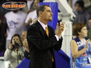 Esta semana Pe�arol renovar�a con Hern�ndez