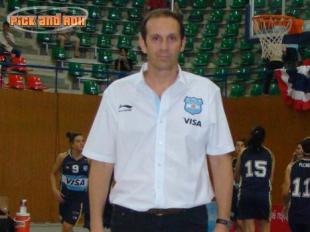 Pinto no sigue en la selecci�n femenina