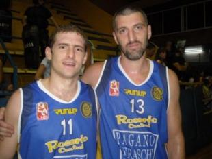 Lo cerr� con sonrisa