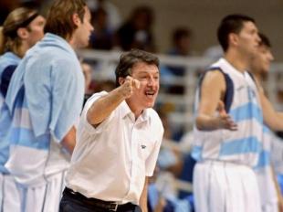 Montecchia hizo emocionar a Rub�n Magnano