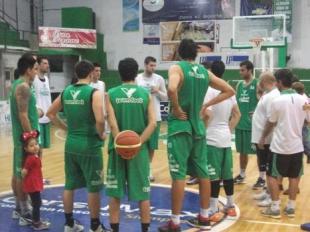 Estudiantes enfrenta a Aguada esta noche en el �Gigante Verde�