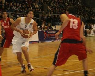 La Selecci�n calent� los motores ganando