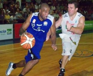 Alvear est� en cuartos