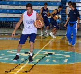 Volvi� a desgarrarse Quinteros