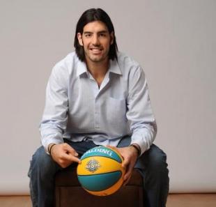 Scola: �Hay que buscar la manera de que los clubes inviertan�