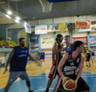 San Mart�n cay� en Saenz Pe�a