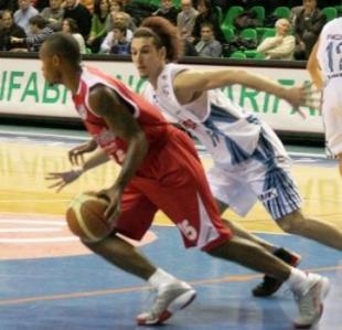 Ronald Davis a San Mart�n