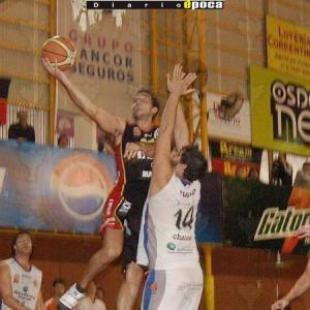 San Mart�n igual�