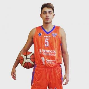 Rivadavia Basket agrand� su plantel