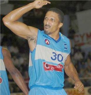 Andrew Washington es la nueva ficha for�nea de Central