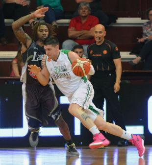 Ferro pis� fuerte en Lan�s