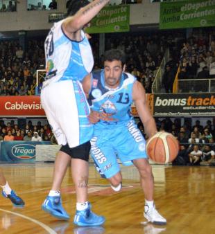 Paolo Quinteros jugar� su cuarta temporada consecutiva en Regatas