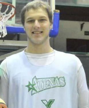 Juli�n Aprea es el primer refuerzo de Argentino