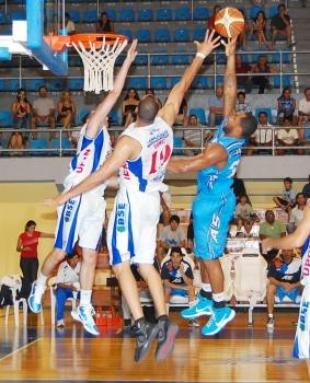 La Uni�n no se dej� atrapar