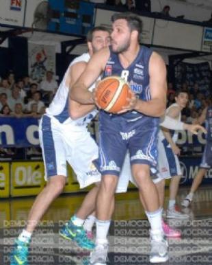Alessio renov� en Argentino