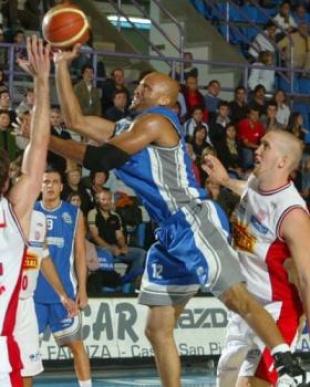 Se cay� lo de Bunn, llega Griffin