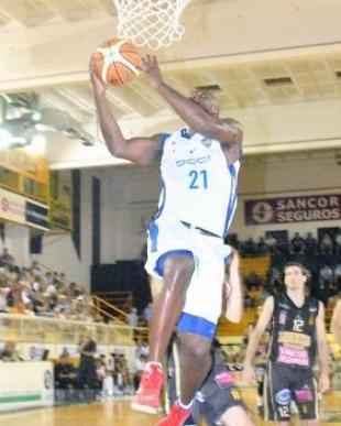 Boca festej� en Sunchales