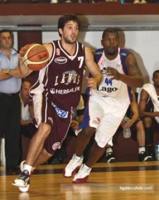 Lleg� a la victoria con lo justo