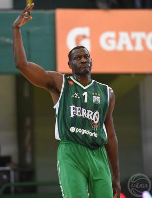 Ferro festej� ante Hispano