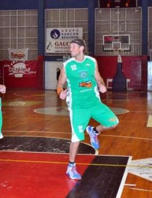 Walter Herrmann volvi� a jugar �Por sus amigos�