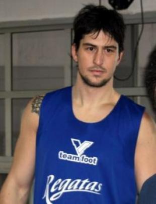 Volvi� Nicol�s Romano, lesionado