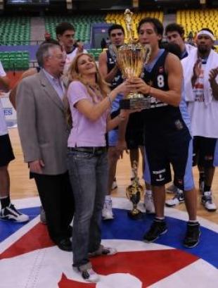 �ltima victoria f�cil para esperar la final