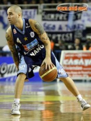 Legaria tiene el �ok� m�dico y s�lo falta el pivote extranjero