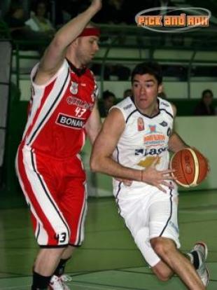 Amicucci se suma al Negro bande�o