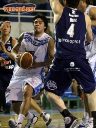 Aguirre: �Jugaba al f�tbol de cinco y me parec�a a Mascherano�