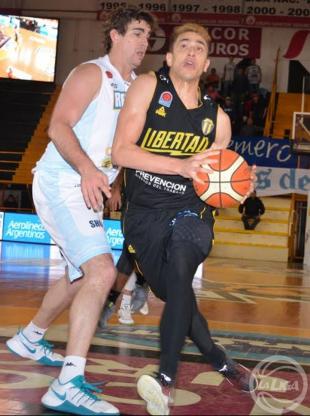 Le pone el pecho a la situaci�n