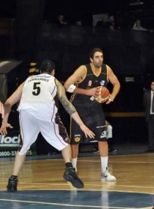 Merecido triunfo de Obras, gust� y gole�