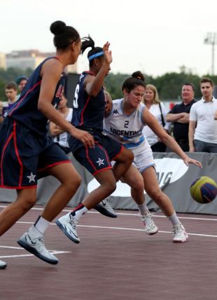 Se termin� el sue�o de las chicas