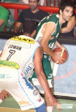 Atenas y Nueve juegan en R�o Tercero