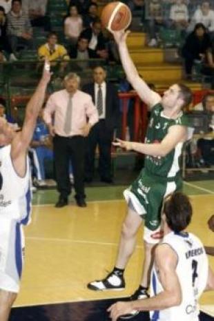 Rivero tiene para diez d�as m�s