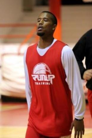 Buen arranque para Quilmes ante Lan�s