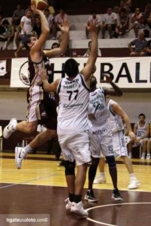 Lan�s le puso un freno al momento de Gimnasia