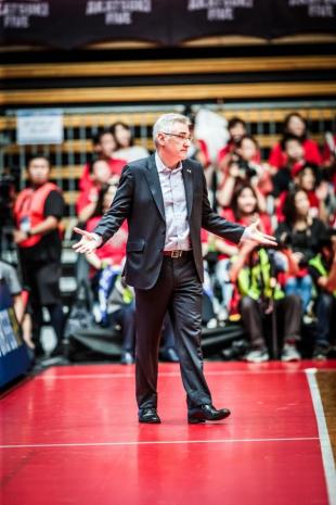 Jap�n sigue de racha en las ventanas asi�ticas