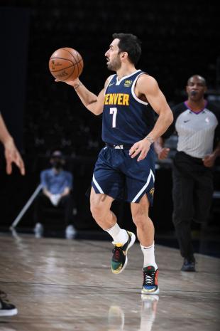 Facundo Campazzo debut� oficialmente en la NBA con derrota