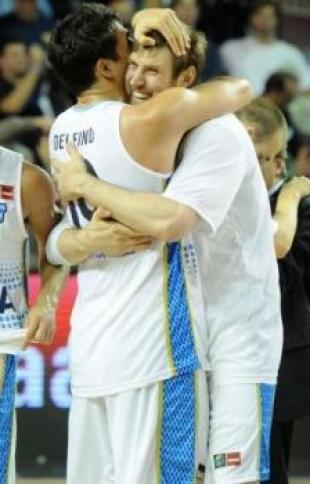 Todas las voces, toda la alegr�a