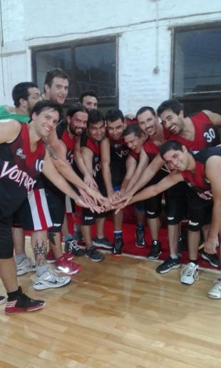 Liforb�squet sigue de fiesta a ritmo del carnaval