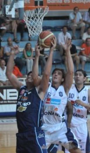 Lamonte present� sus credenciales