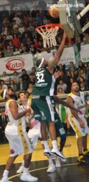 Lleg� Seawright y se suma a la pretemporada